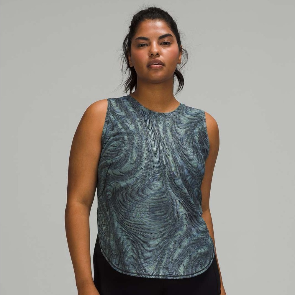 Lululemon High Neck Split Hem Run Tank
